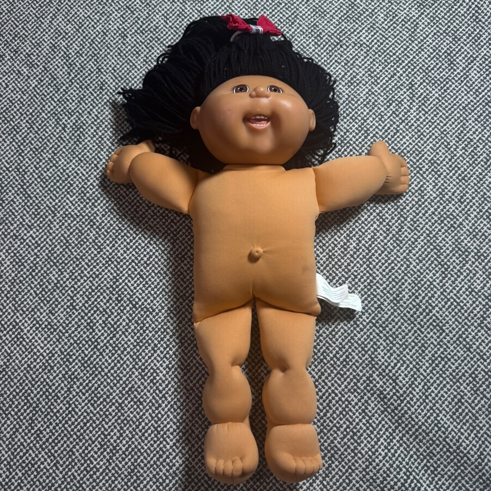 Cabbage Patch Kids Doll Play Along 2004 Black Yarn Hair Tan Skin Brown Eyes